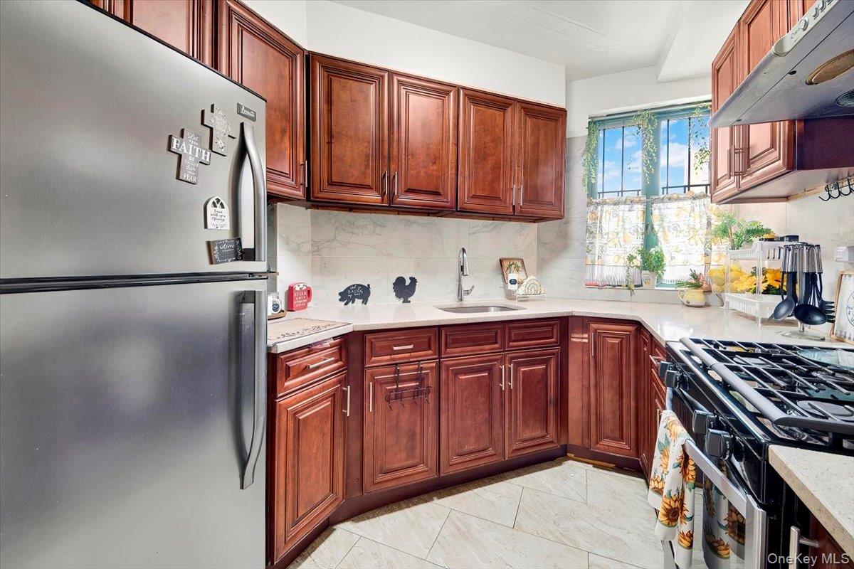 #11 photo, 1595 Metropolitan Avenue, 布朗士 Bronx , NY 10462