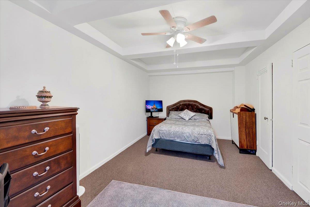 #8 photo, 1595 Metropolitan Avenue, 布朗士 Bronx , NY 10462