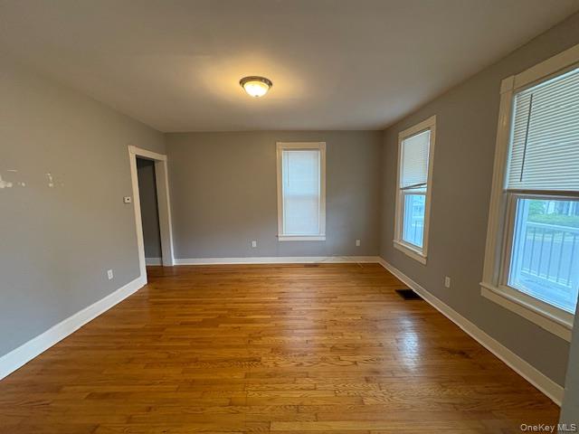 #2 photo, 28 Myrtle Avenue, Middletown , NY 10940