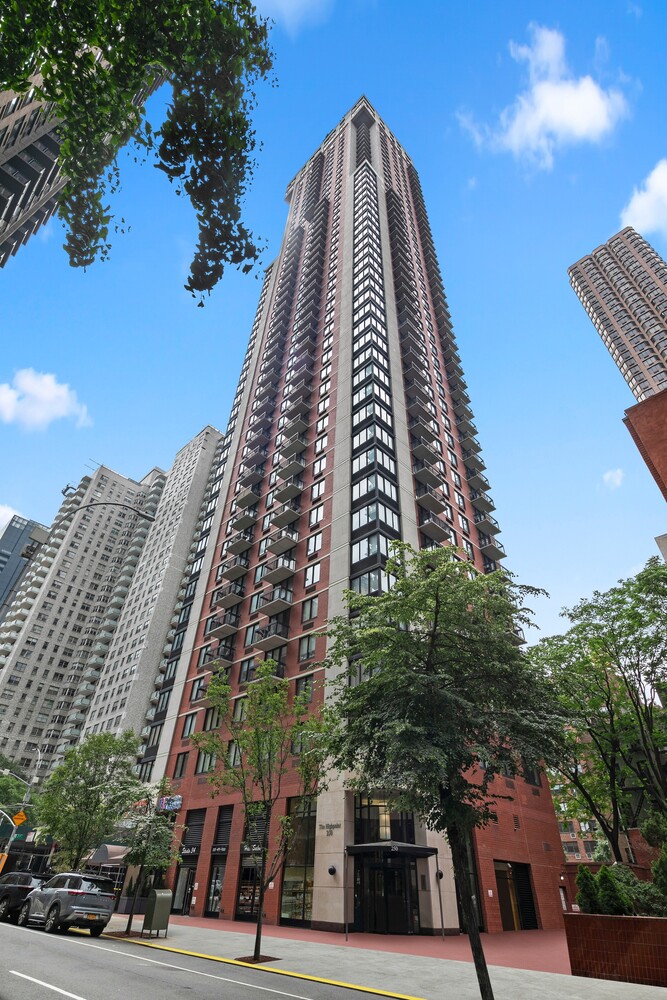 #12 photo, 250 E 40TH Street, マンハッタン Murray Hill , NY 10016