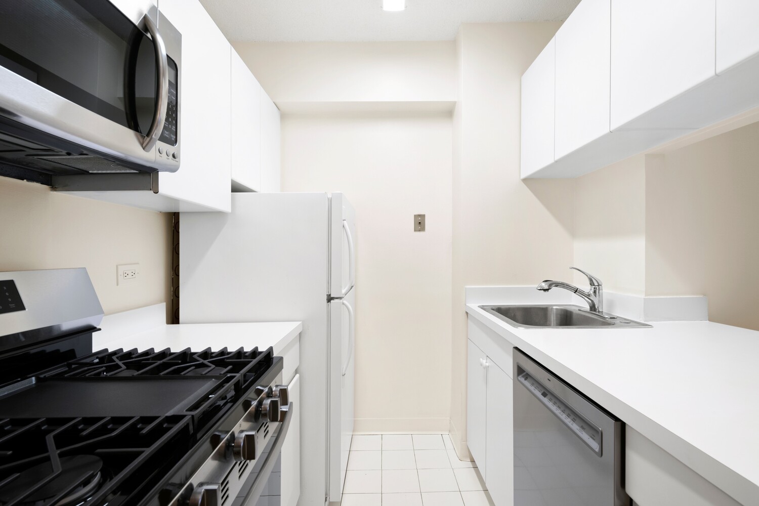 #6 photo, 250 E 40TH Street, マンハッタン Murray Hill , NY 10016