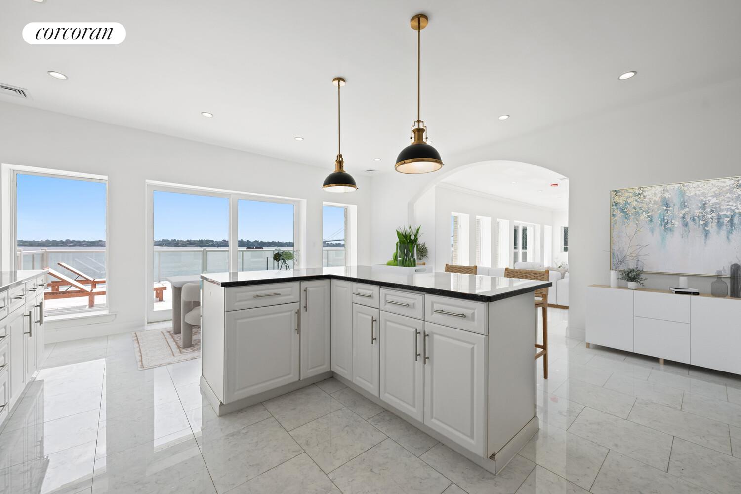 #13 photo, 4 ANGELAS Place, ブロンクス区 Throgs Neck , NY 10465