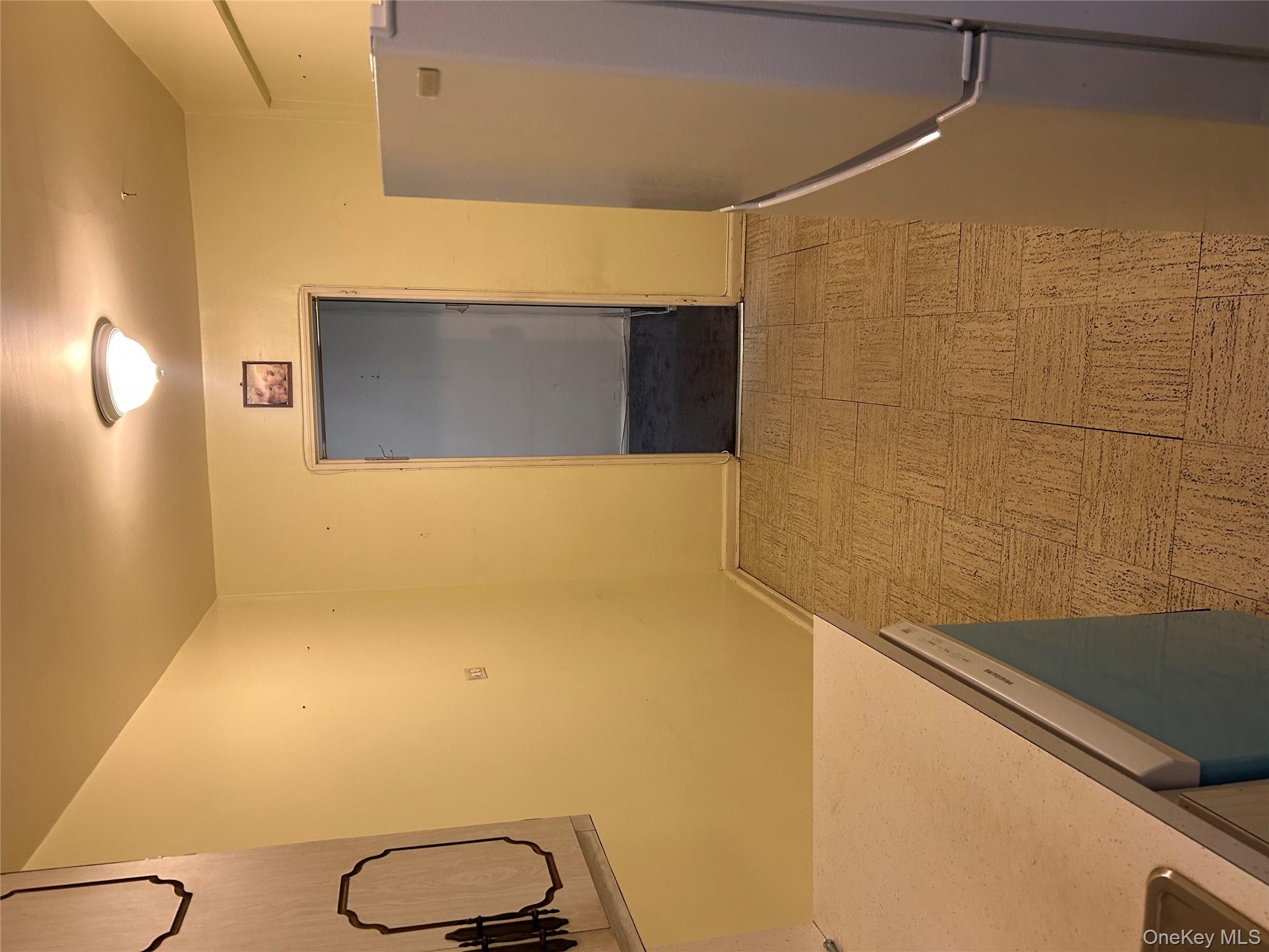 #10 photo, 83-25 98th Street, クイーンズ区 Woodhaven , NY 11421