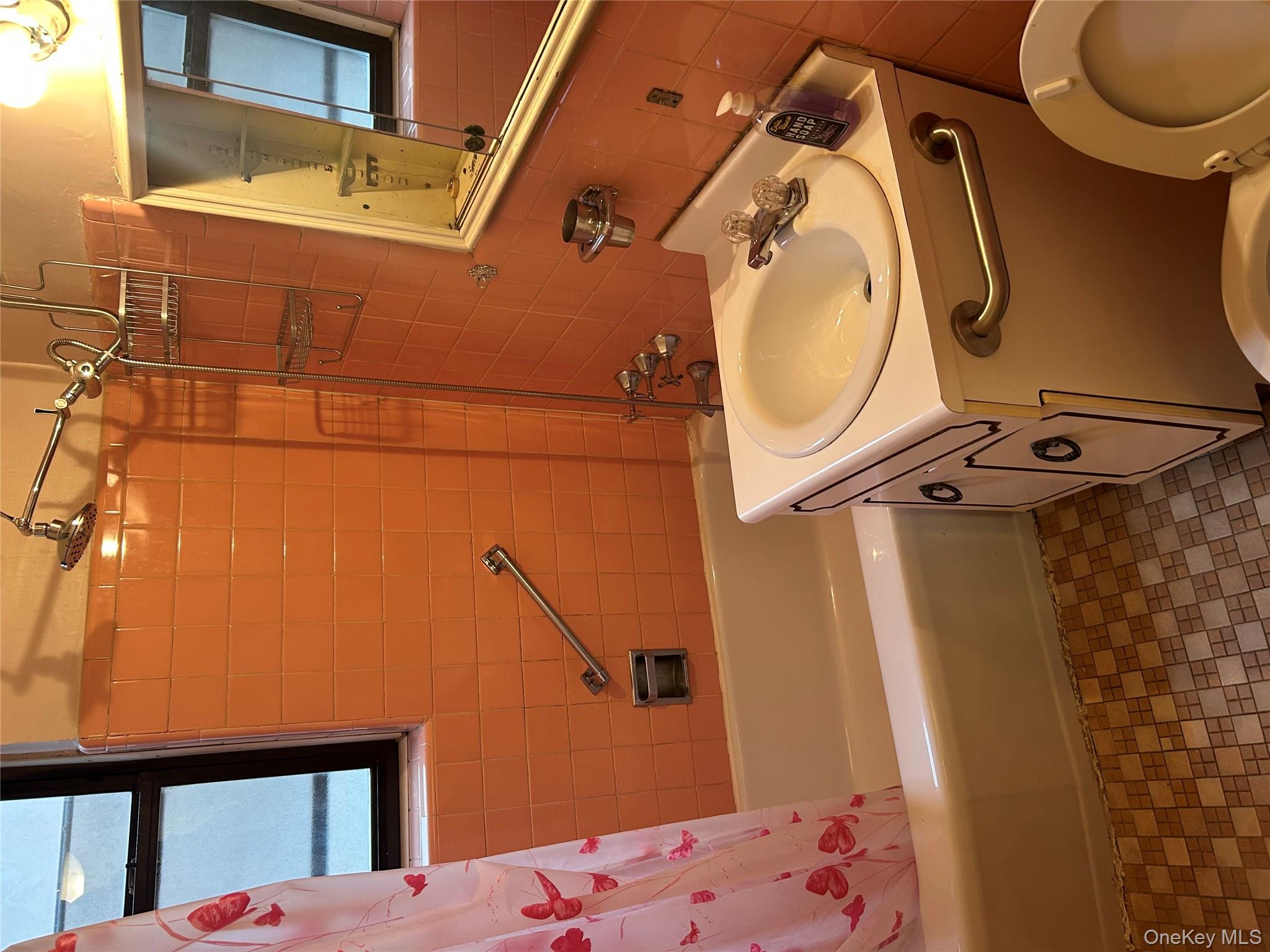 #16 photo, 83-25 98th Street, クイーンズ区 Woodhaven , NY 11421