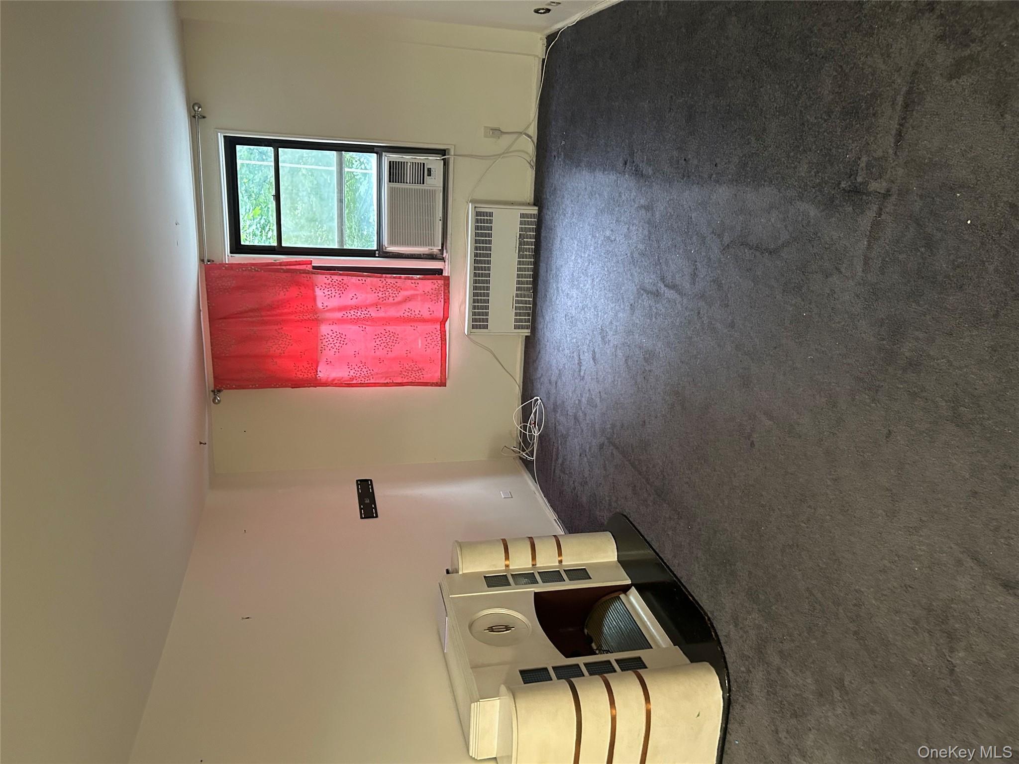 #8 photo, 83-25 98th Street, クイーンズ区 Woodhaven , NY 11421