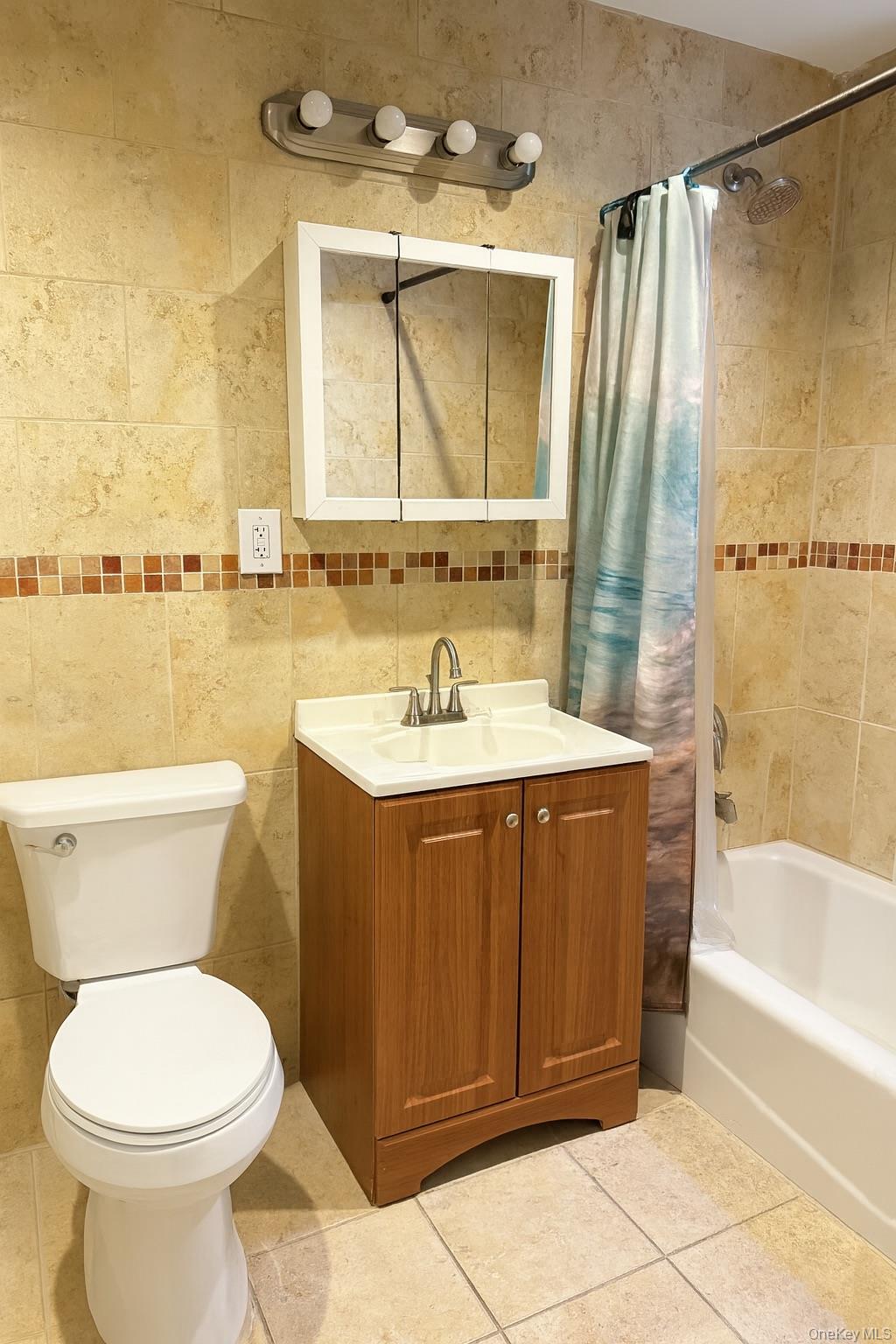 #9 photo, 60-45 Woodhaven Blvd, クイーンズ区 Rego Park , NY 11373