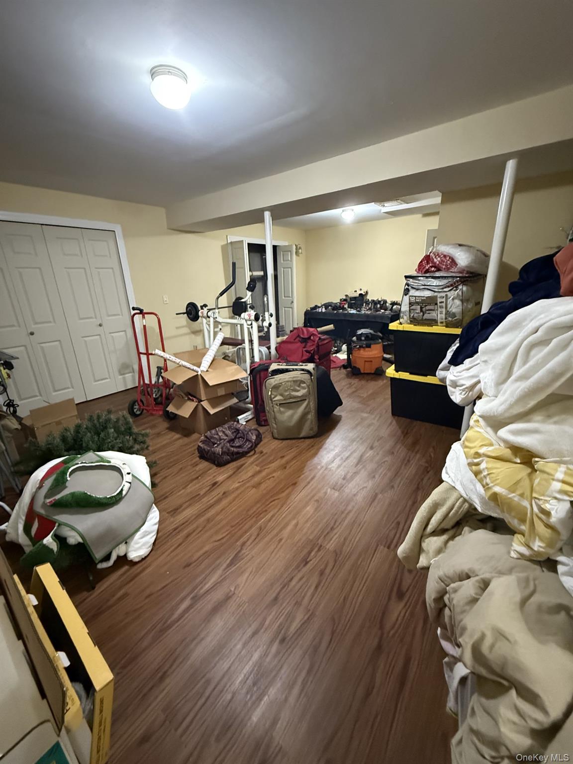 #12 photo, 6 Walnut Street, サフォーク郡 Central Islip , NY 11722