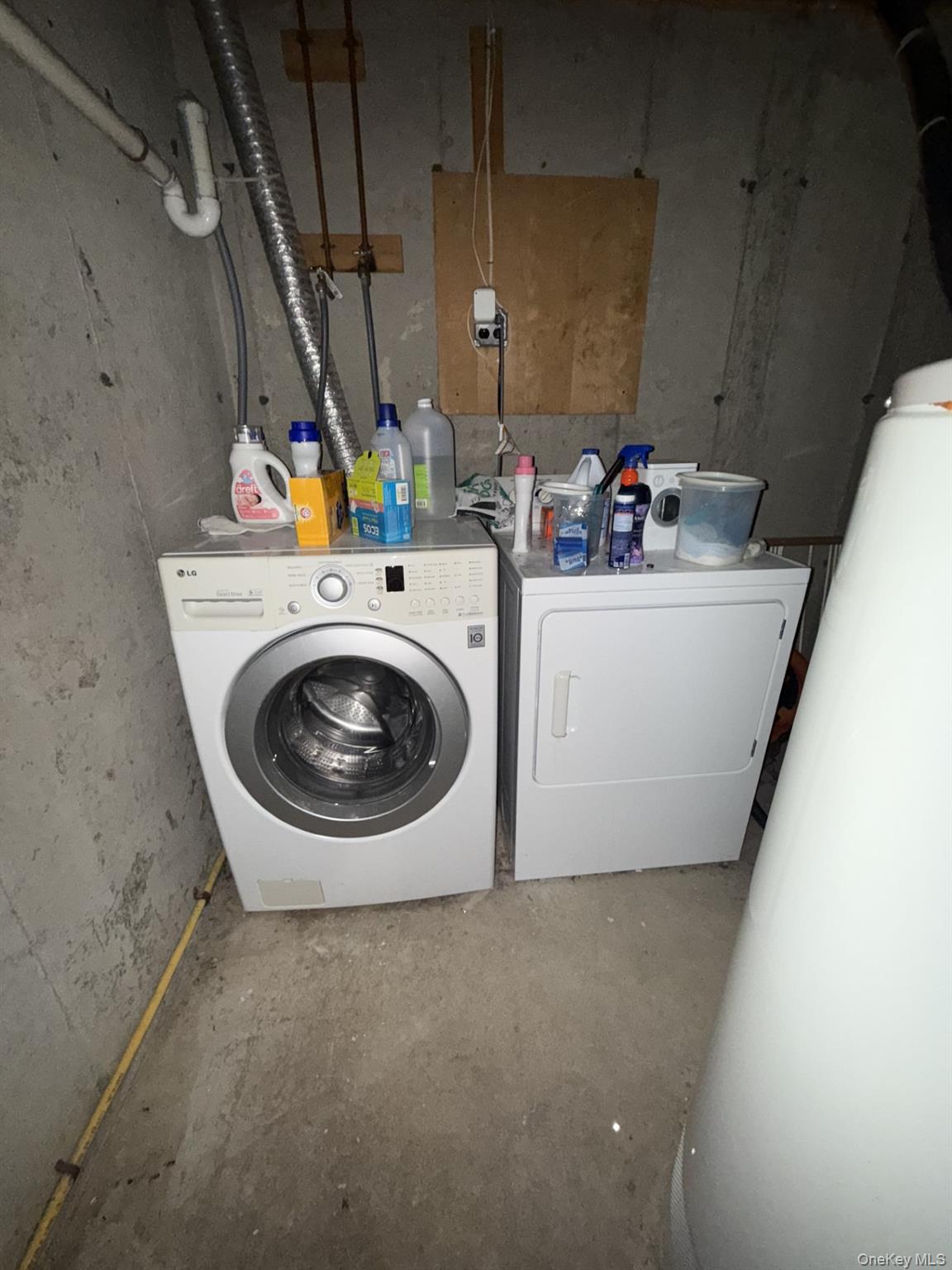 #14 photo, 6 Walnut Street, サフォーク郡 Central Islip , NY 11722