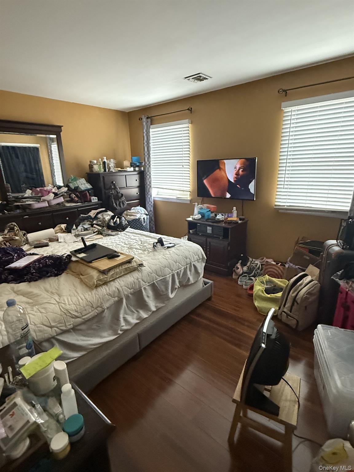 #9 photo, 6 Walnut Street, サフォーク郡 Central Islip , NY 11722