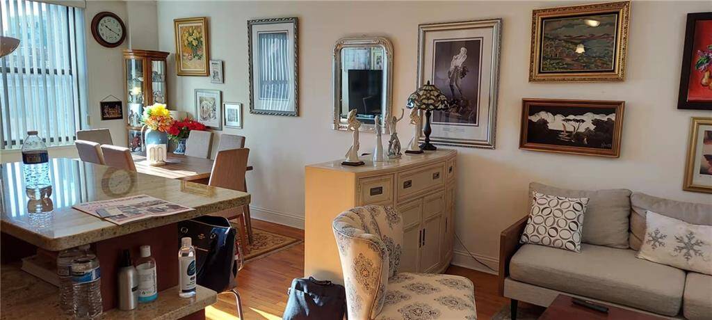 #7 photo, 275 Webster Ave, #2K, ブルックリン区 Kensington , NY 11230