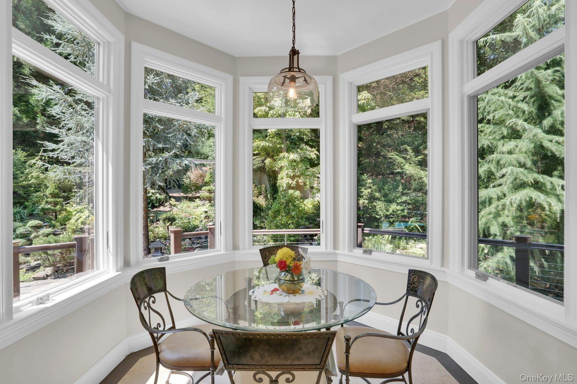 #14 photo, 12 Redwood Drive, サフォーク郡 Dix Hills , NY 11746