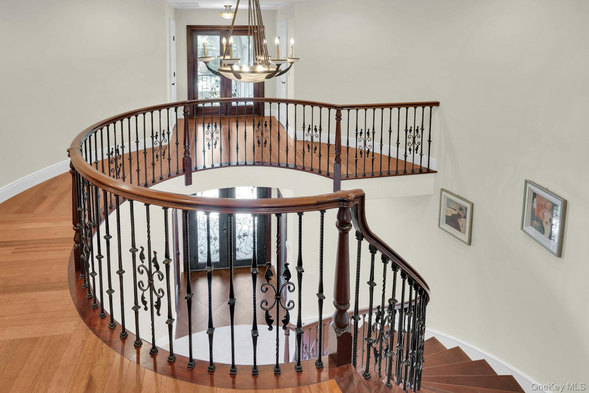 #20 photo, 12 Redwood Drive, サフォーク郡 Dix Hills , NY 11746