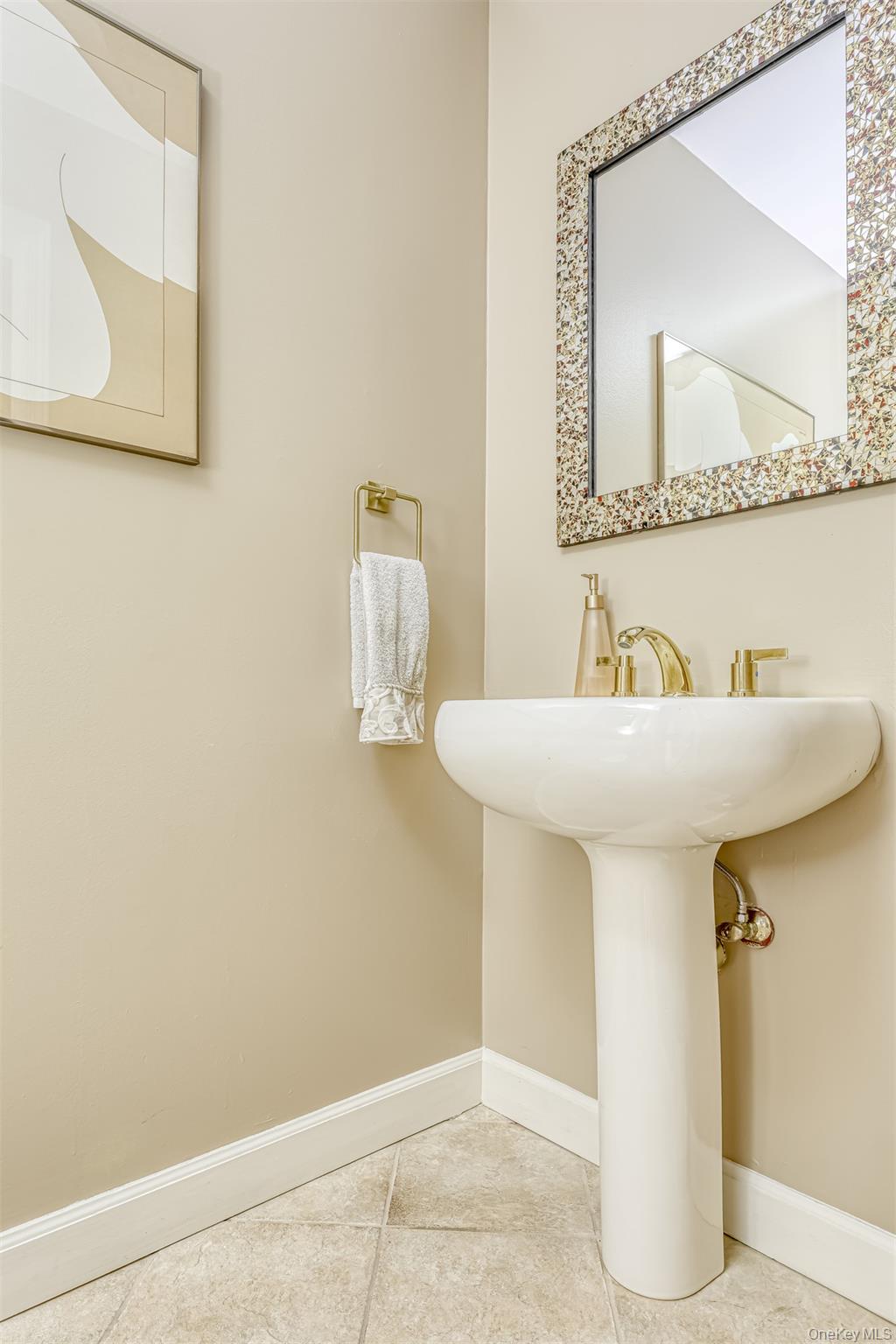 #11 photo, 40 Ruth Drive, New City , NY 10956