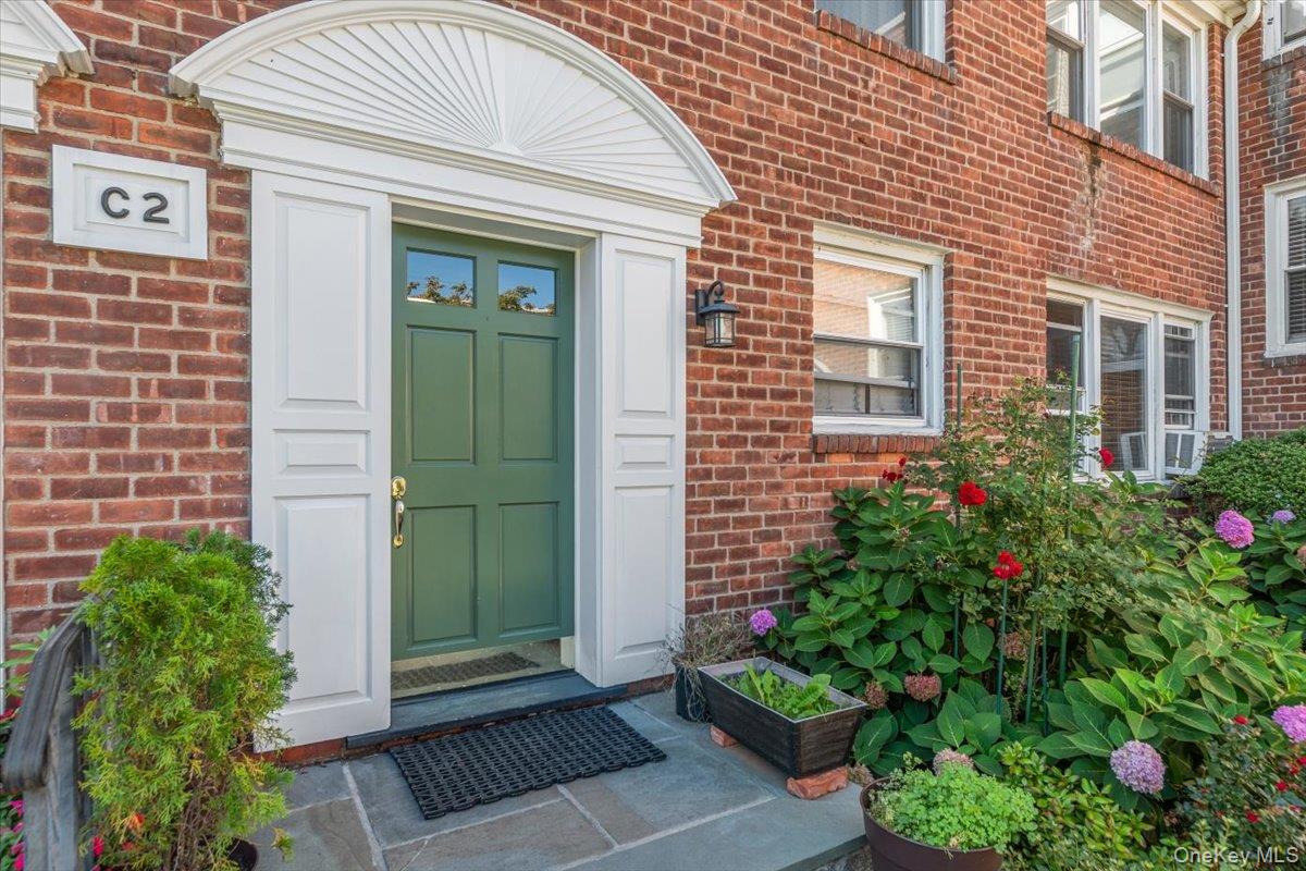 #1 photo, 95 N Broadway, White Plains , NY 10603