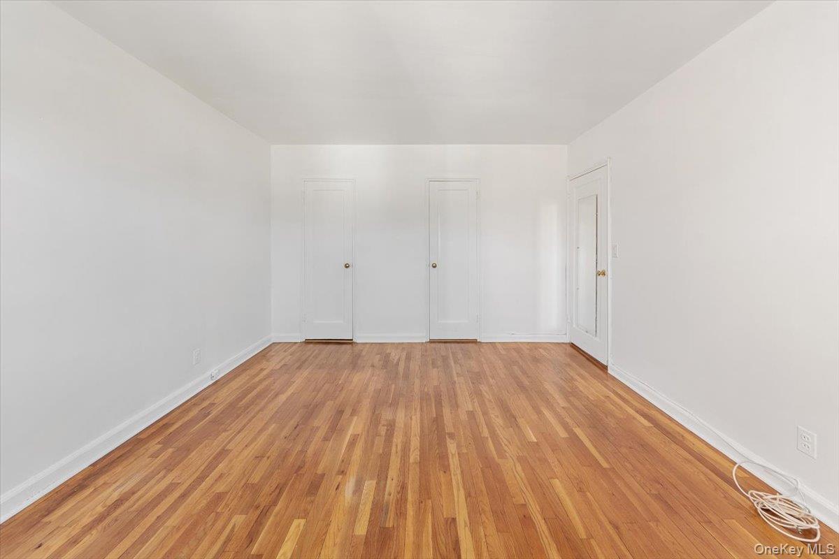 #12 photo, 95 N Broadway, White Plains , NY 10603