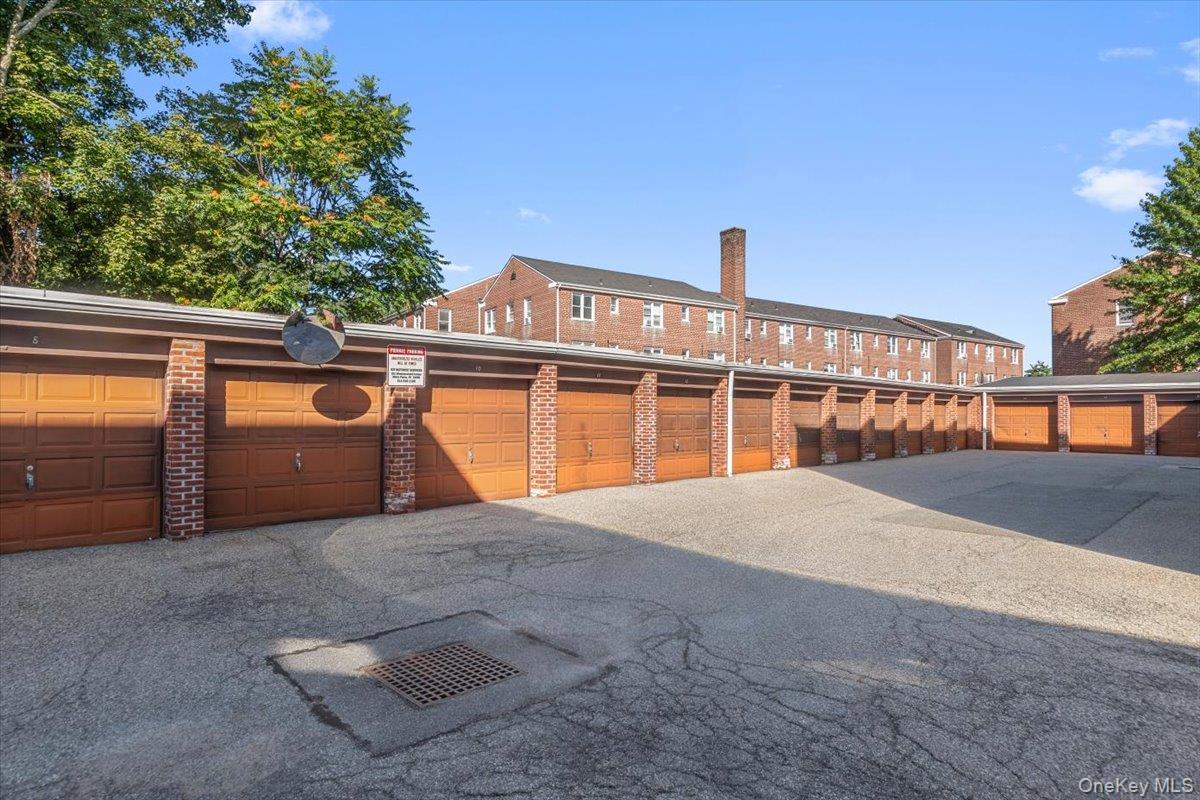 #18 photo, 95 N Broadway, White Plains , NY 10603