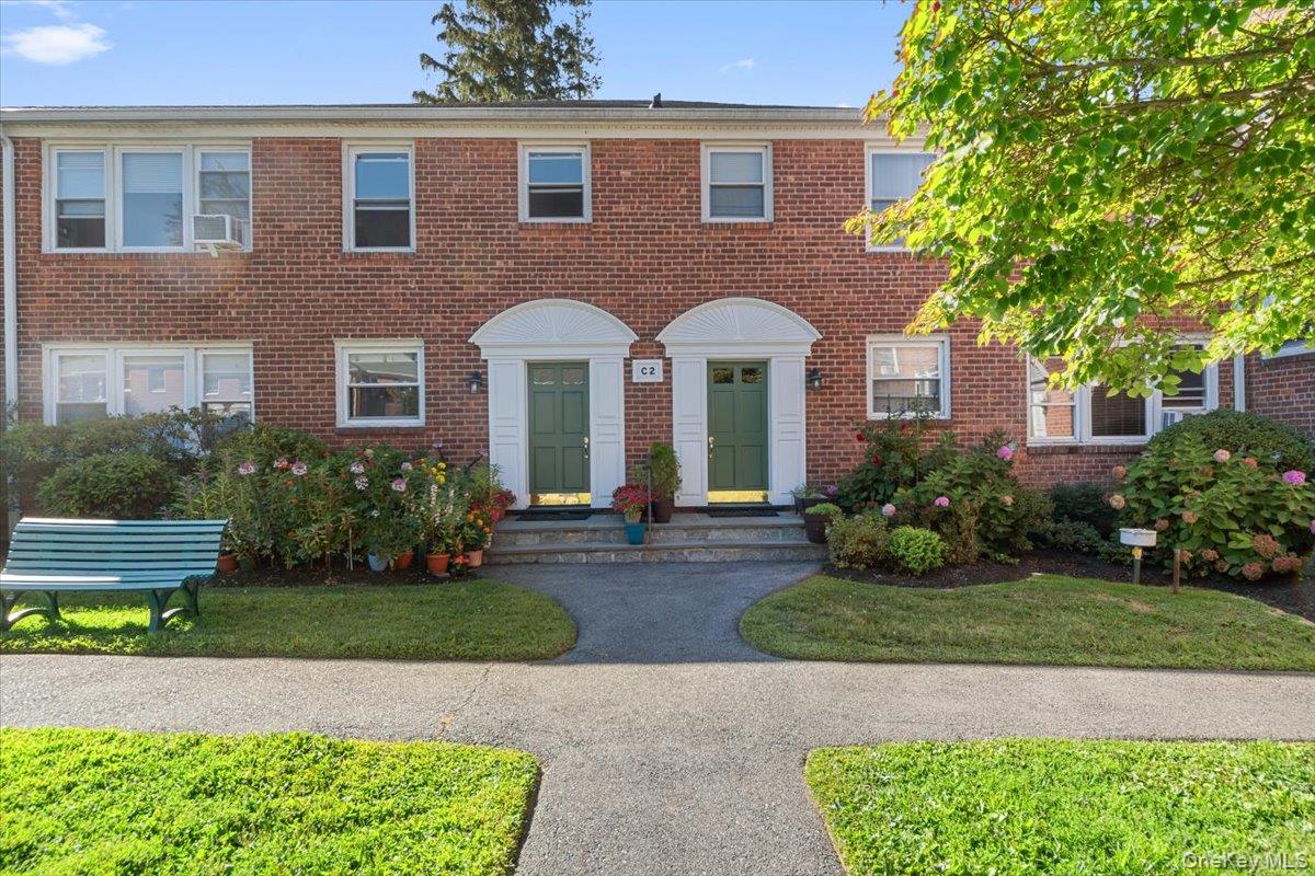 #2 photo, 95 N Broadway, White Plains , NY 10603