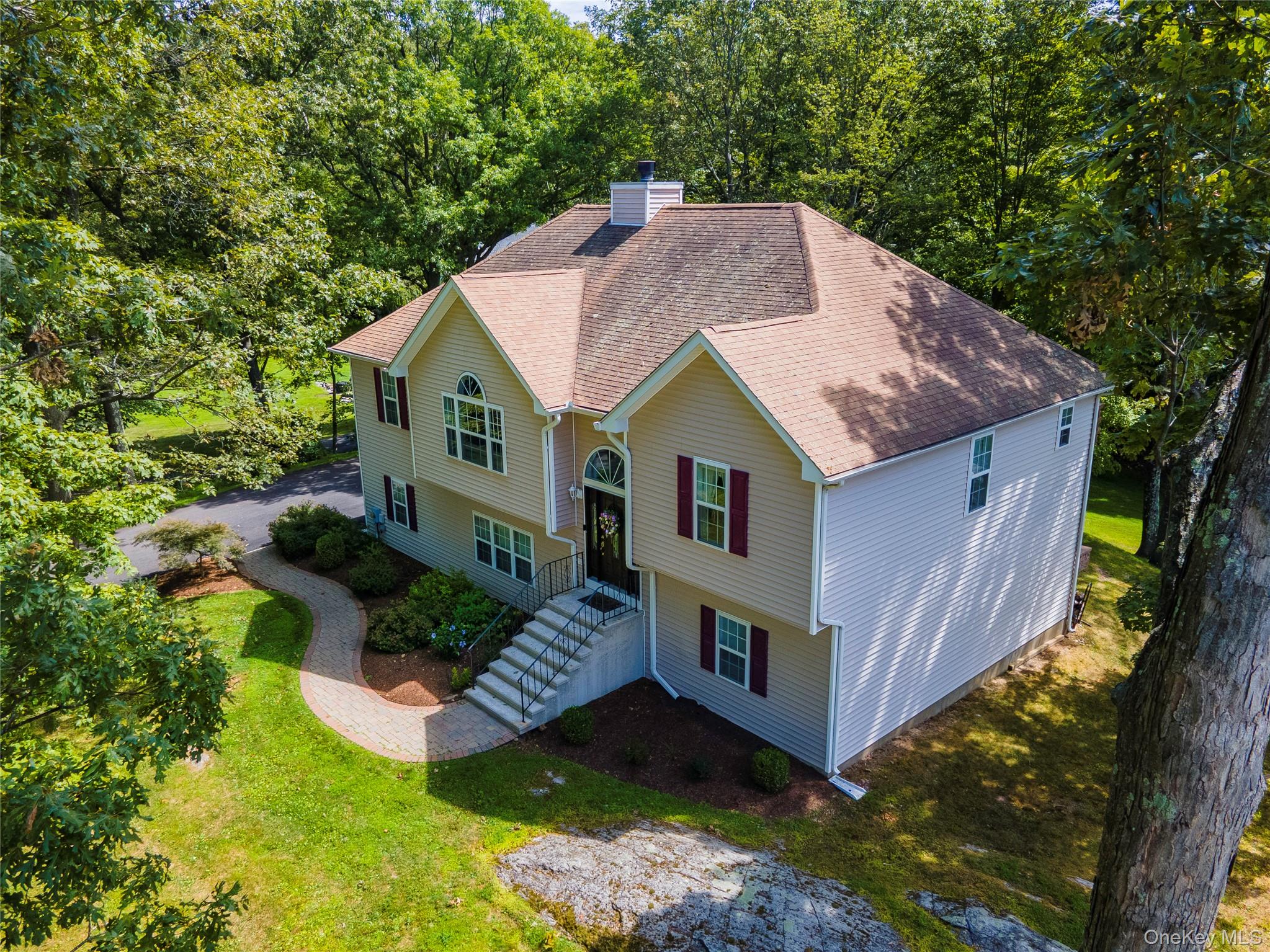 #2 photo, 24 Appalachian, Hopewell Junction , NY 12533