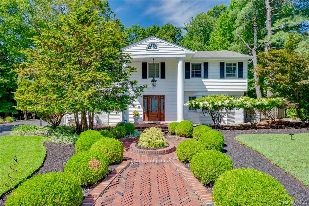 #1 photo, 121 Constitution Drive, Orangeburg , NY 10962