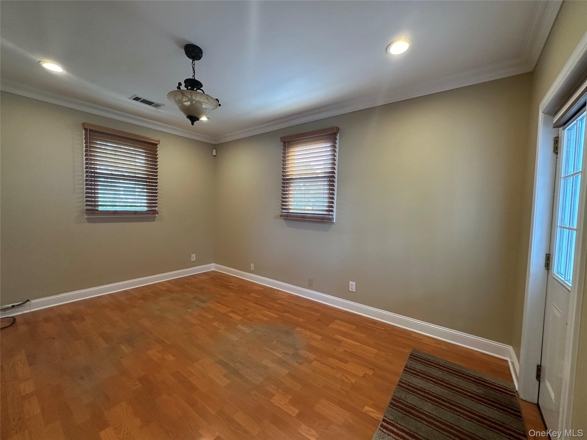 #10 photo, 198 Orange Avenue, Suffern , NY 10901