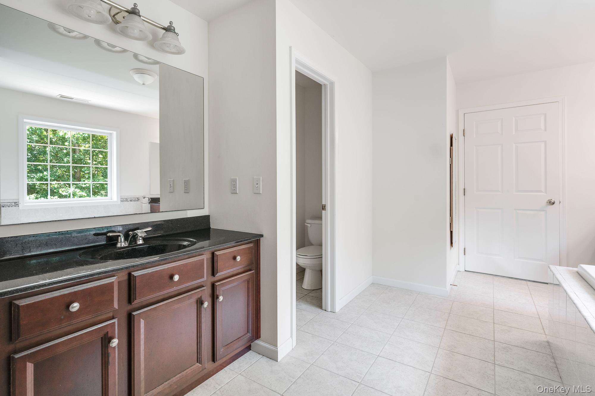 #15 photo, 127 Shagbark Lane, Hopewell Junction , NY 12533