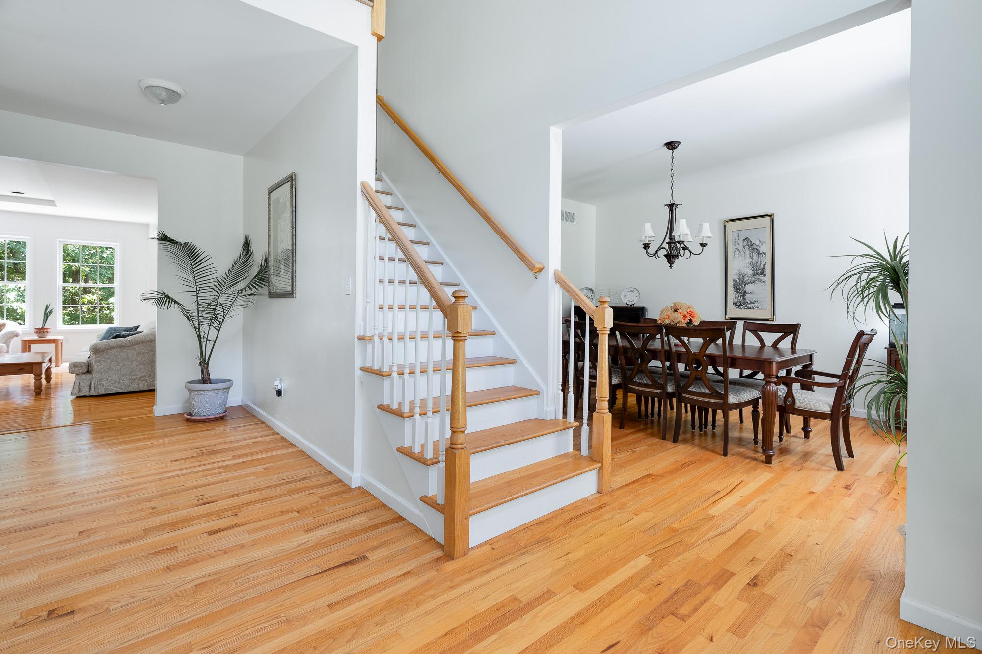 #3 photo, 127 Shagbark Lane, Hopewell Junction , NY 12533