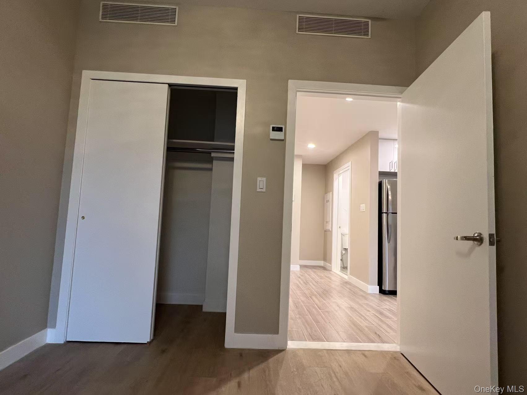 #4 photo, 42-18 147th Street, クイーンズ区 Flushing , NY 11355