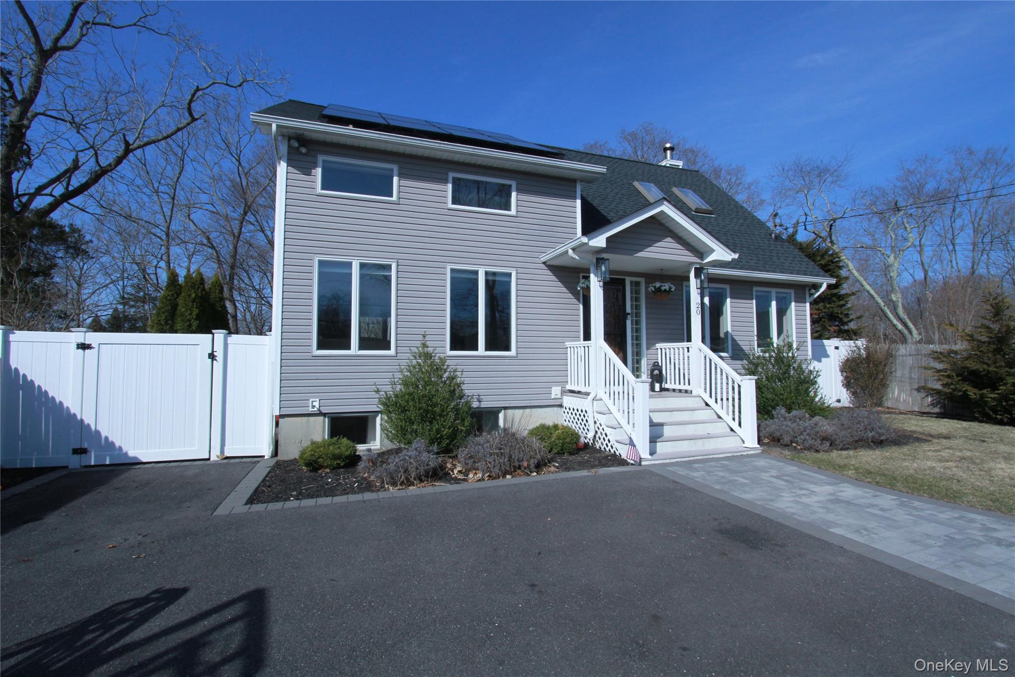 #2 photo, 20 Lincoln Boulevard, サフォーク郡 East Moriches , NY 11940