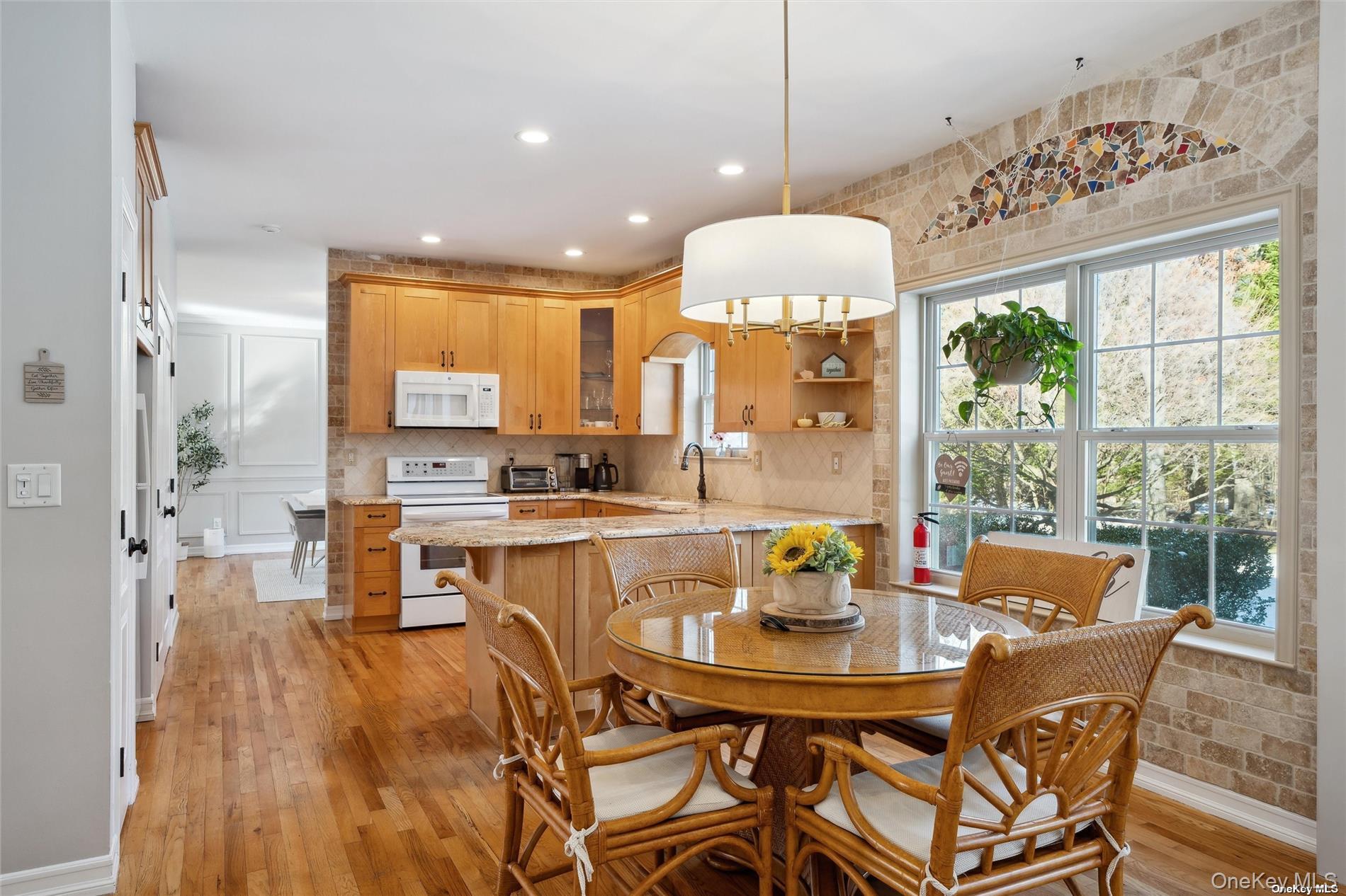 #10 photo, 39 Hollow Lane, サフォーク郡 Westhampton , NY 11977