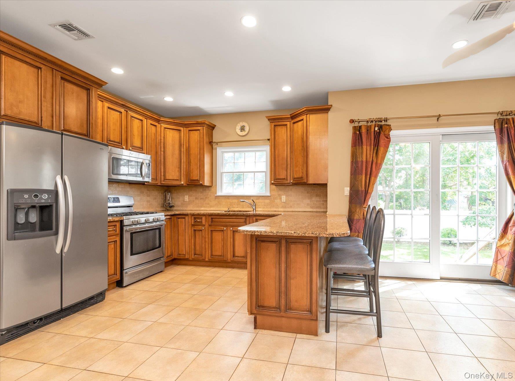 #9 photo, 1674 Birch Drive, ナッソー郡 Merrick , NY 11566