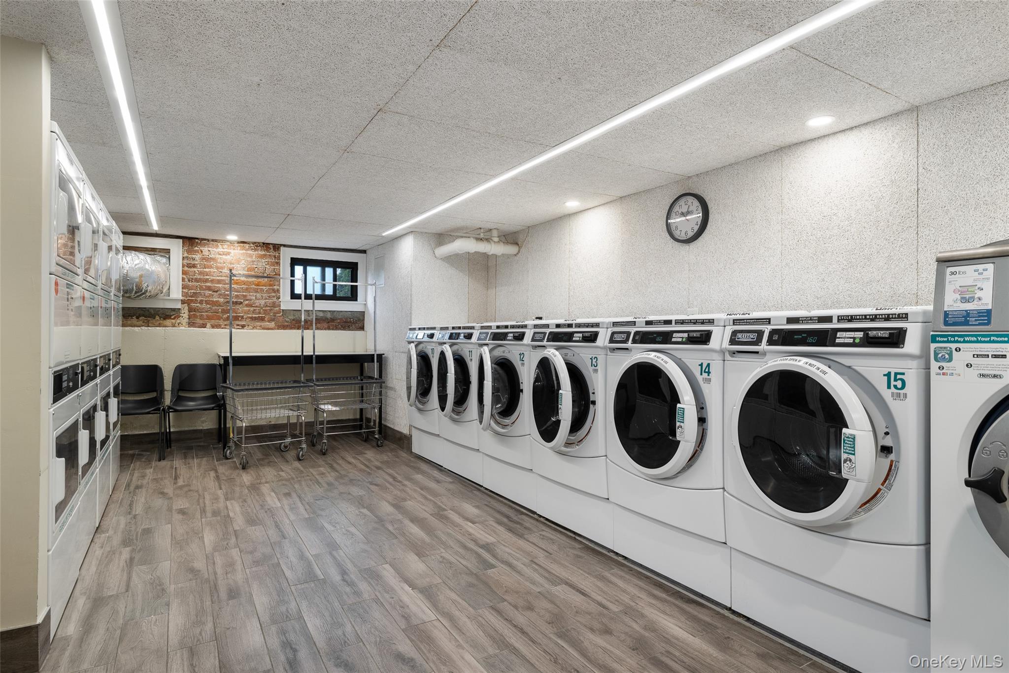 #19 photo, 12 Hempstead Avenue, ナッソー郡 Rockville Centre , NY 11570