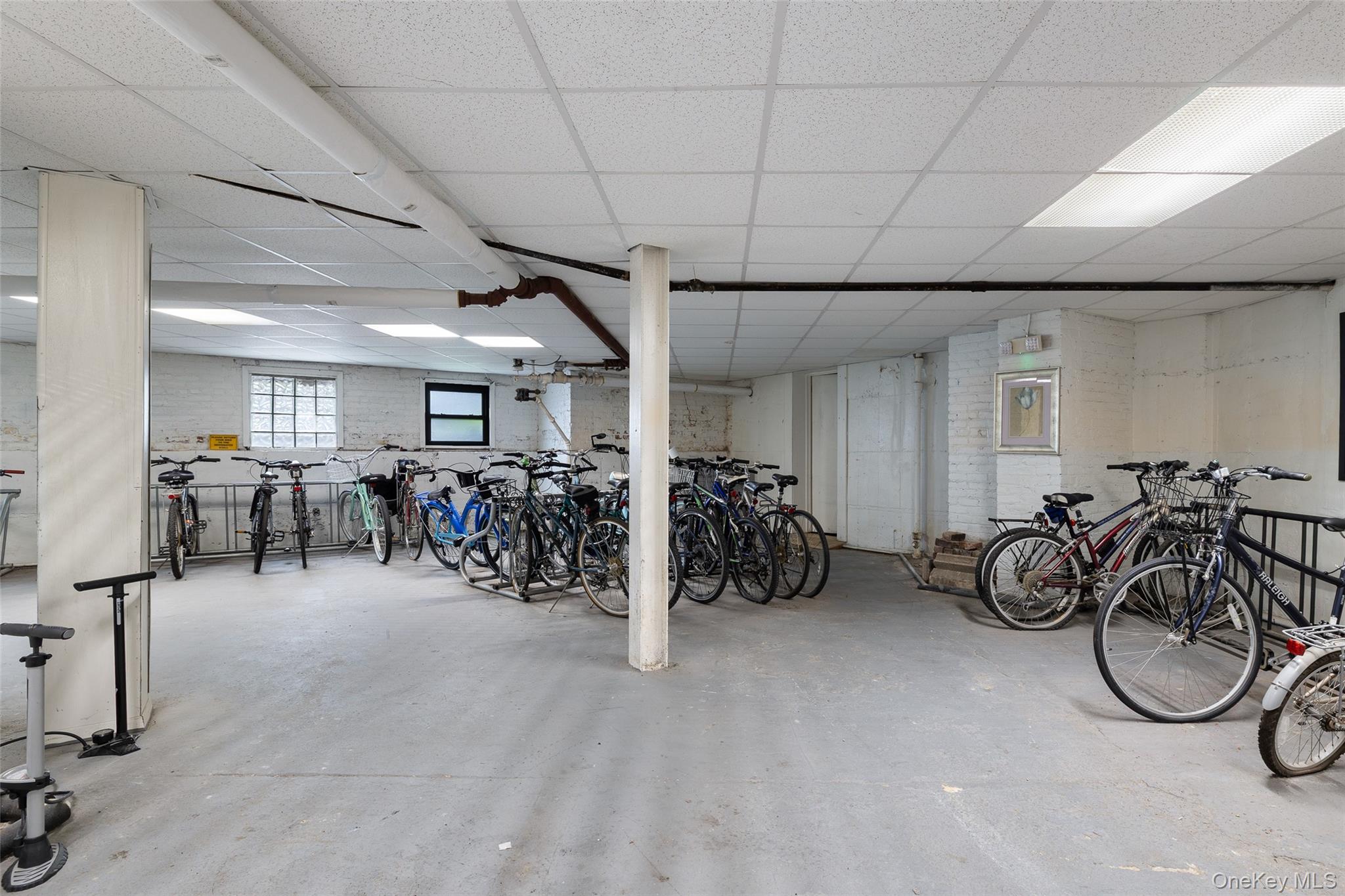 #20 photo, 12 Hempstead Avenue, ナッソー郡 Rockville Centre , NY 11570