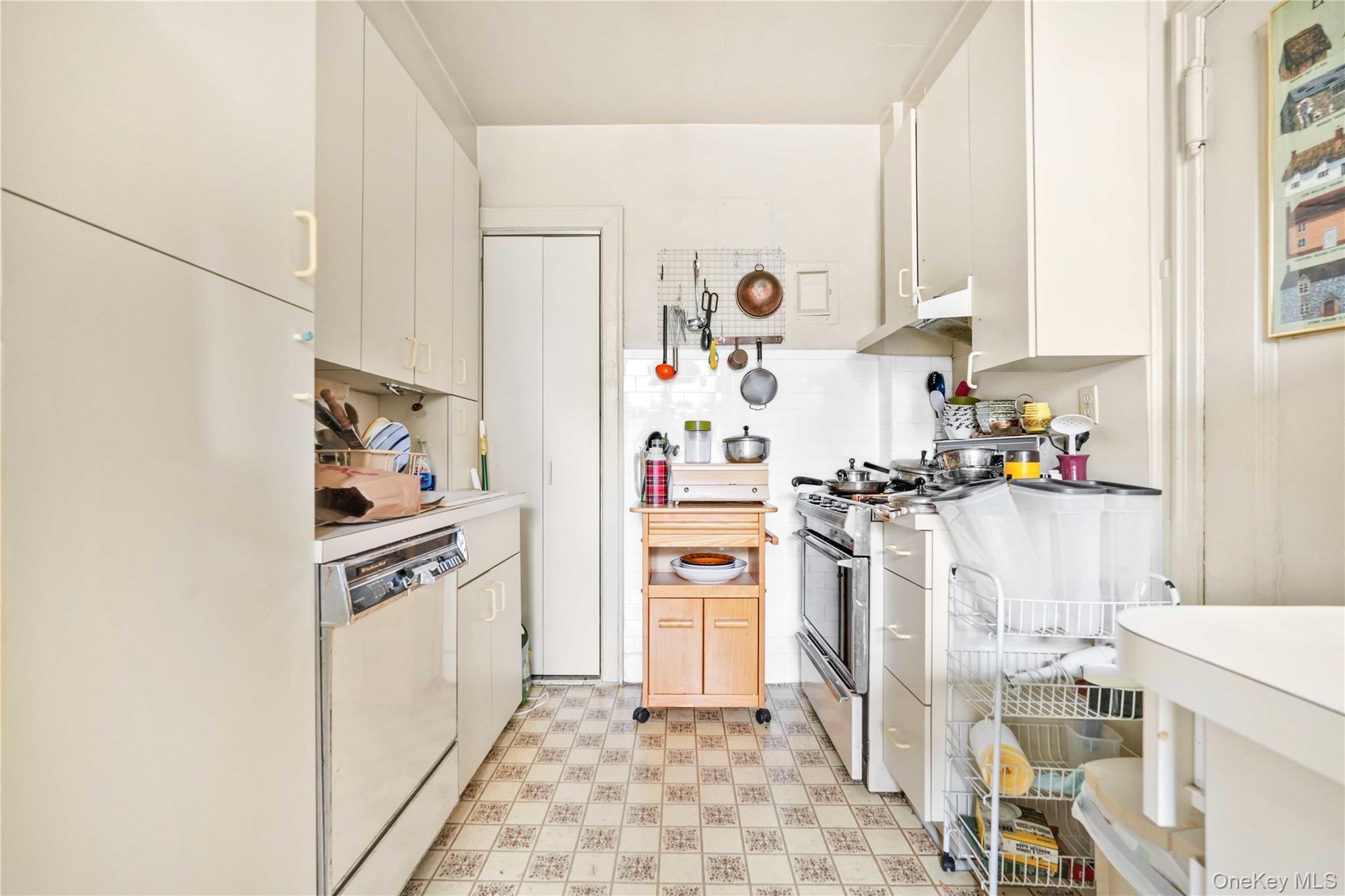 #5 photo, 390 Riverside Drive, マンハッタン New York (Manhattan) , NY 10025