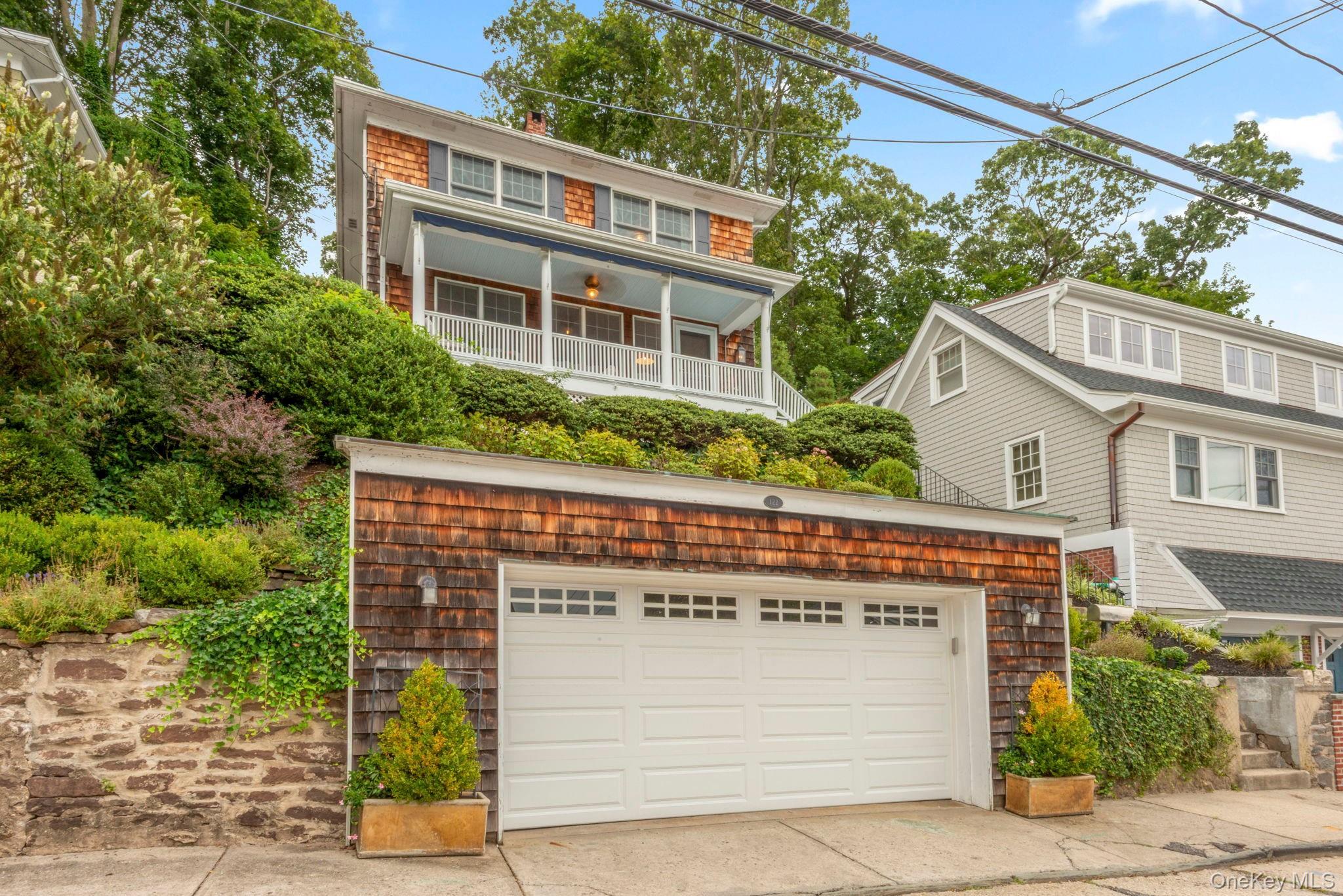 #1 photo, 122 Bayview Avenue, Northport , NY 11768