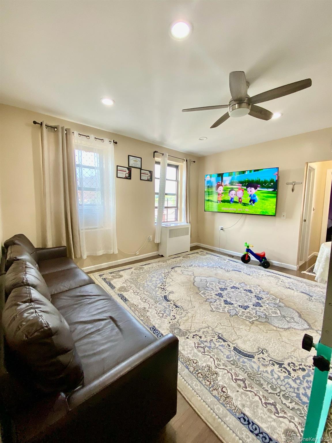 #3 photo, 62-98 Saunders Street, クイーンズ区 Rego Park , NY 11374