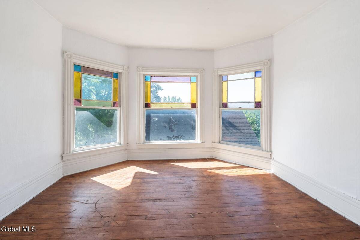 #30 photo, 48 Center Street, Fonda , NY 12068