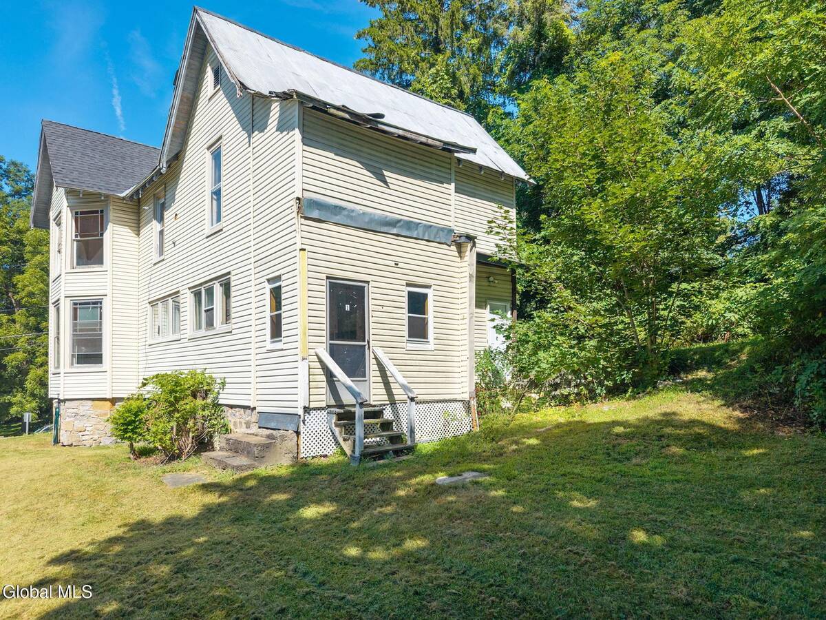 #42 photo, 48 Center Street, Fonda , NY 12068