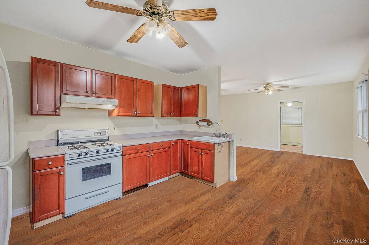 #5 photo, 34 Frost Pond Road, ナッソー郡 Glen Cove , NY 11542