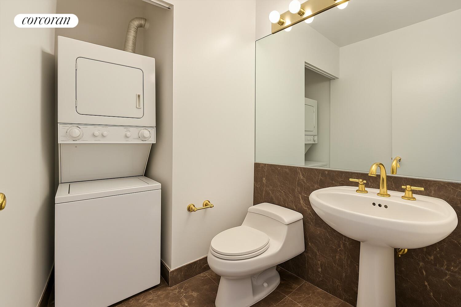 #12 photo, New York City, マンハッタン Lincoln Square , NY 10069