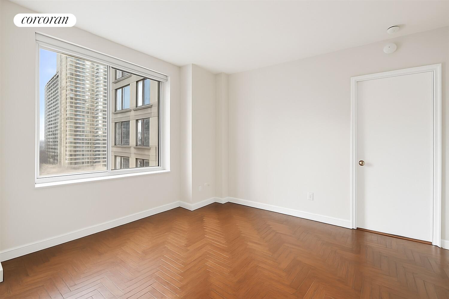 #7 photo, New York City, マンハッタン Lincoln Square , NY 10069