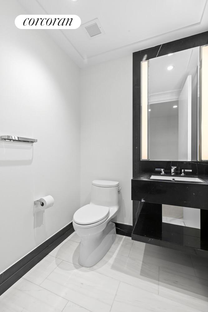 #6 photo, New York City, マンハッタン Lincoln Square , NY 10069