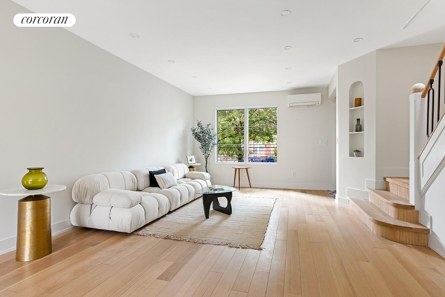 #3 photo, 31-59 30TH Street, クイーンズ区 Astoria , NY 11106