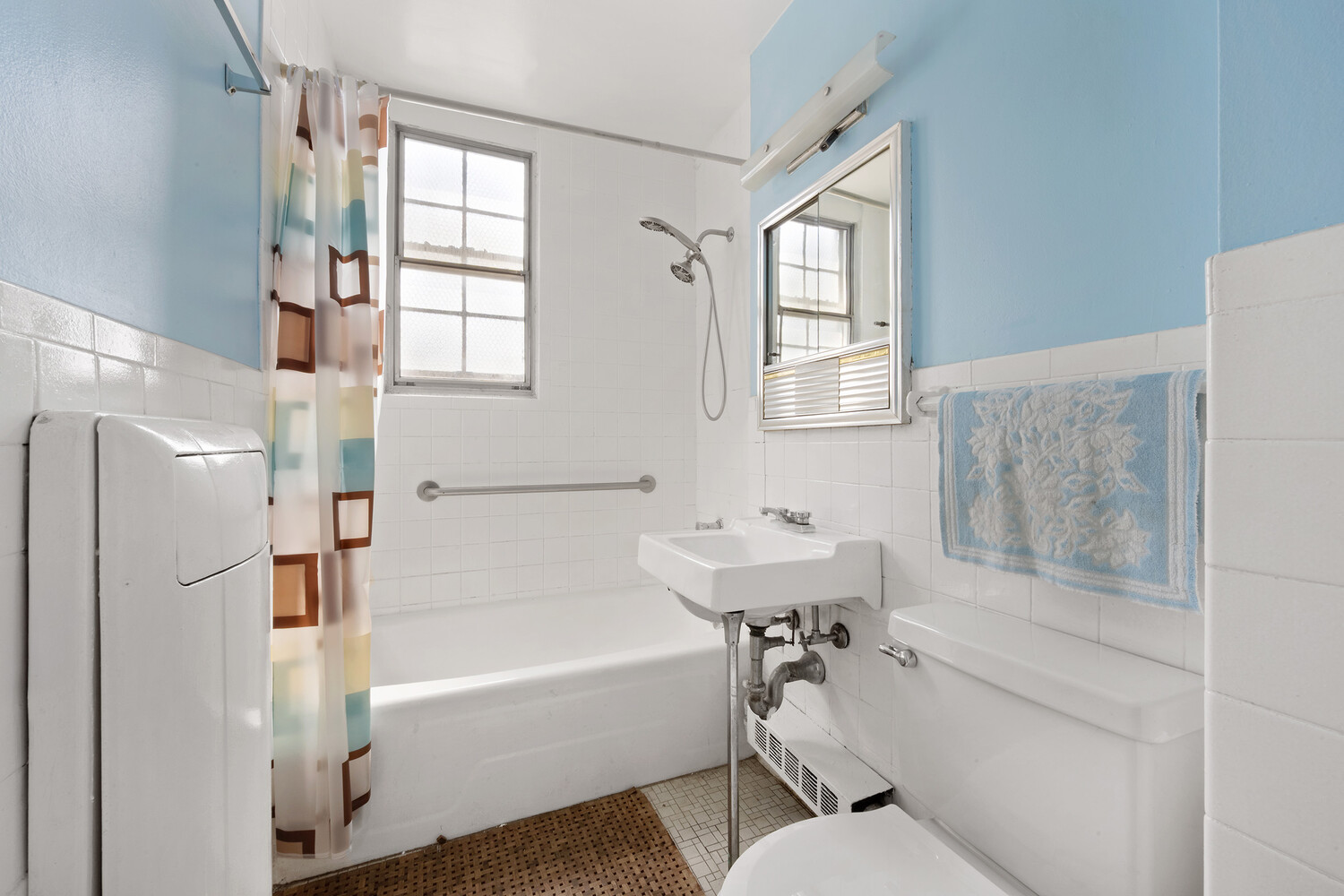 #6 photo, 225 E 36TH Street, マンハッタン Murray Hill , NY 10016