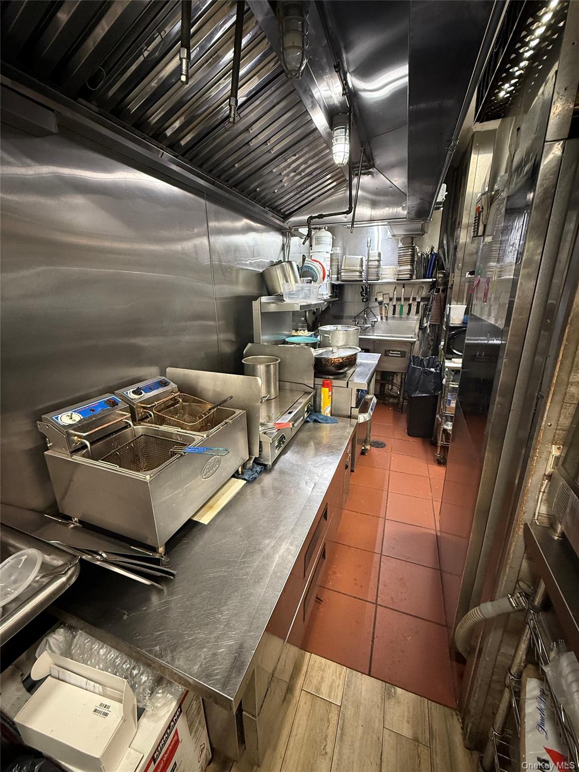 #16 photo, 113 E 184th Street, ブロンクス区 Bronx , NY 10468