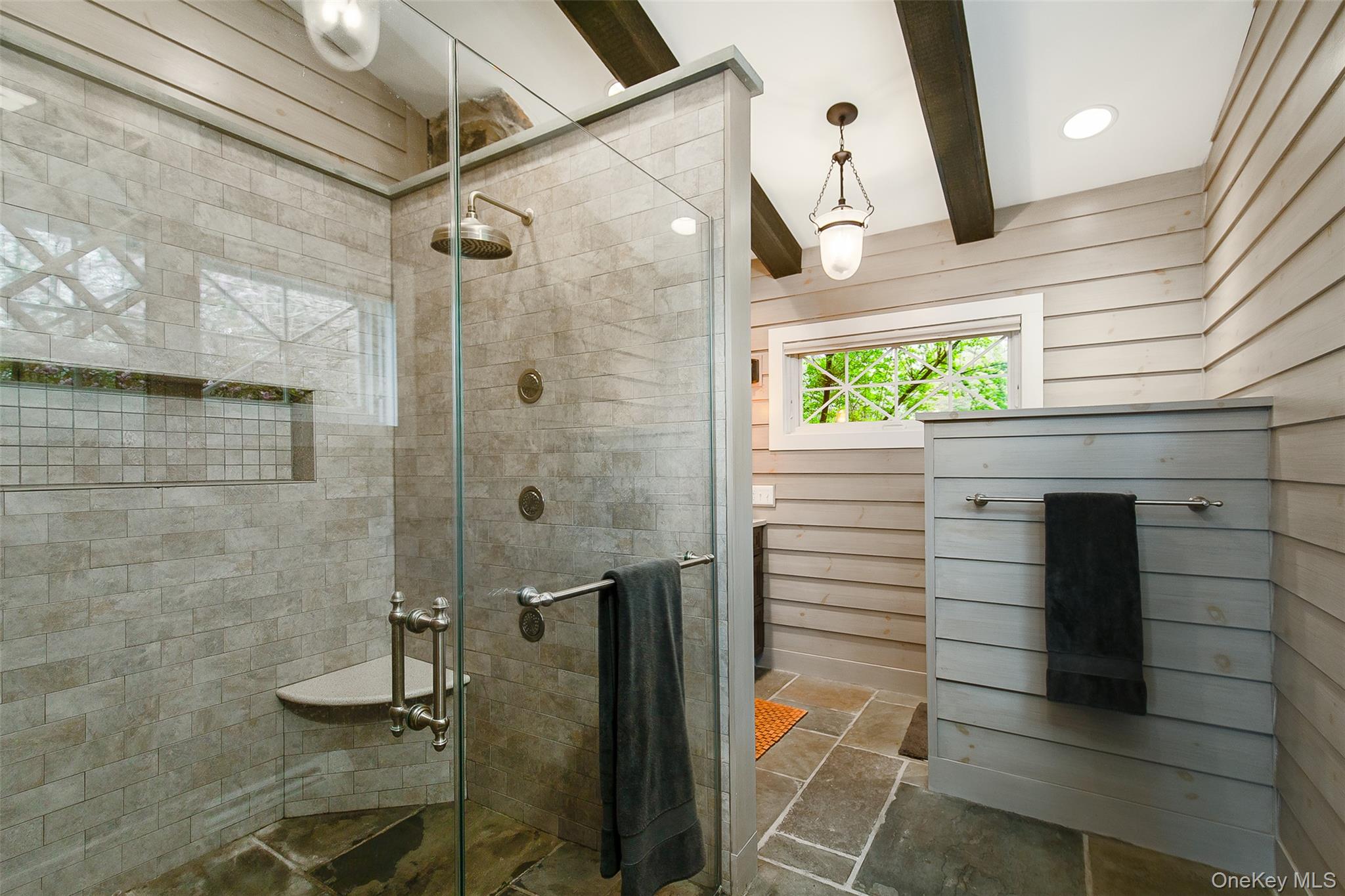 #19 photo, 26 CURRY Lane, Hyde Park , NY 12538