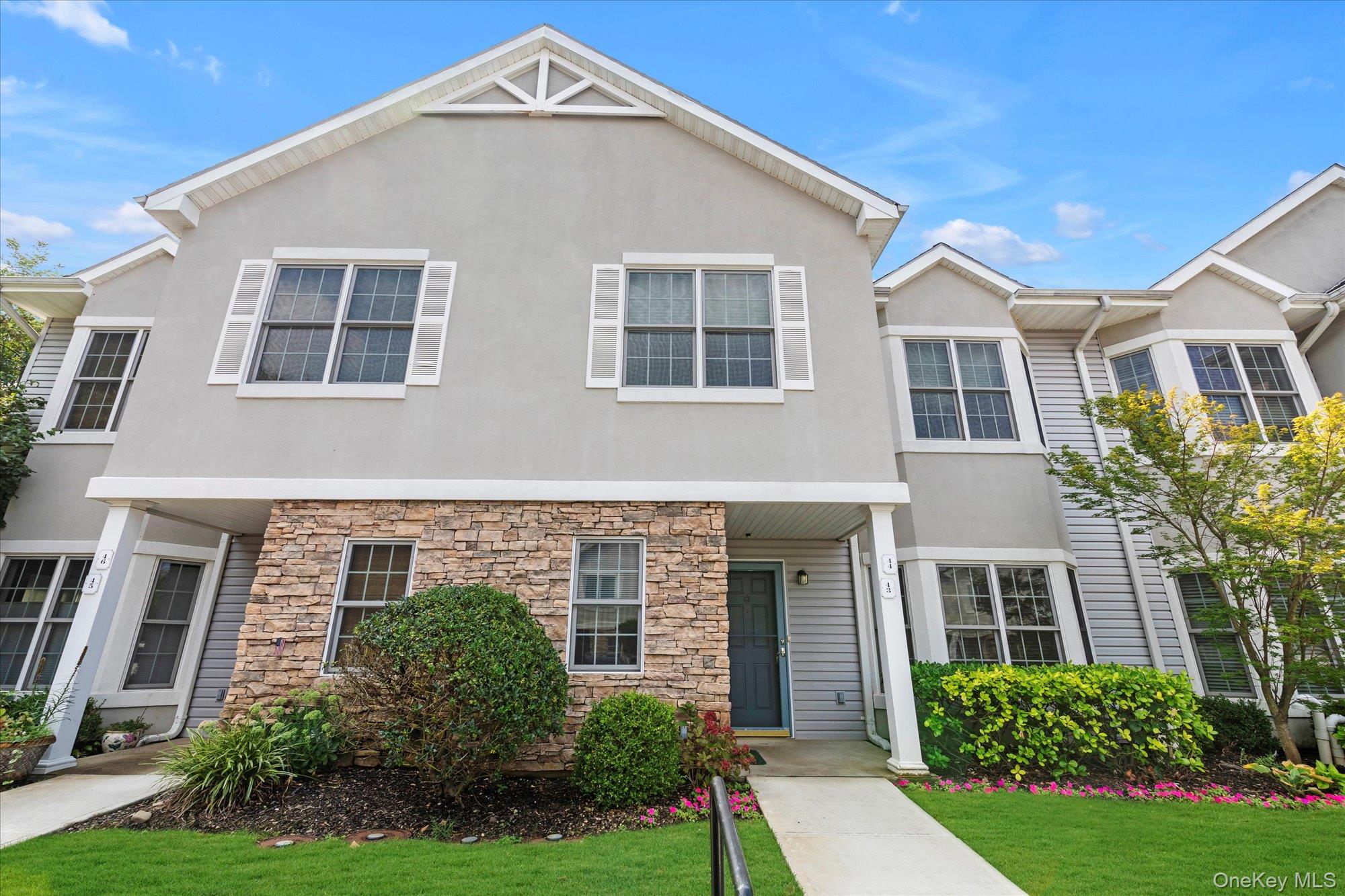 #1 photo, 43 Miro Place, ナッソー郡 Port Washington , NY 11050