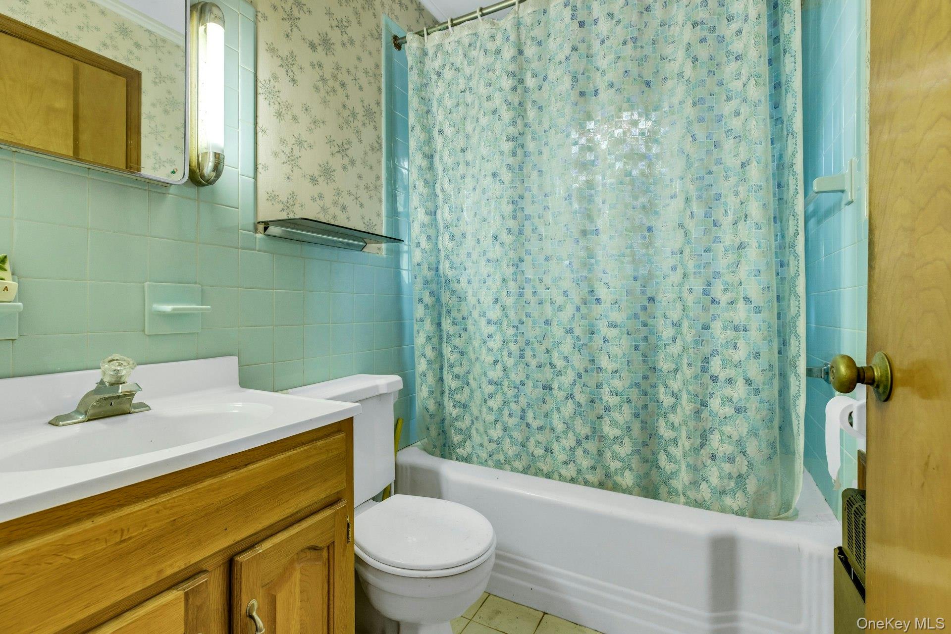 #10 photo, 8 N Westbury Road, サフォーク郡 Hampton Bays , NY 11946