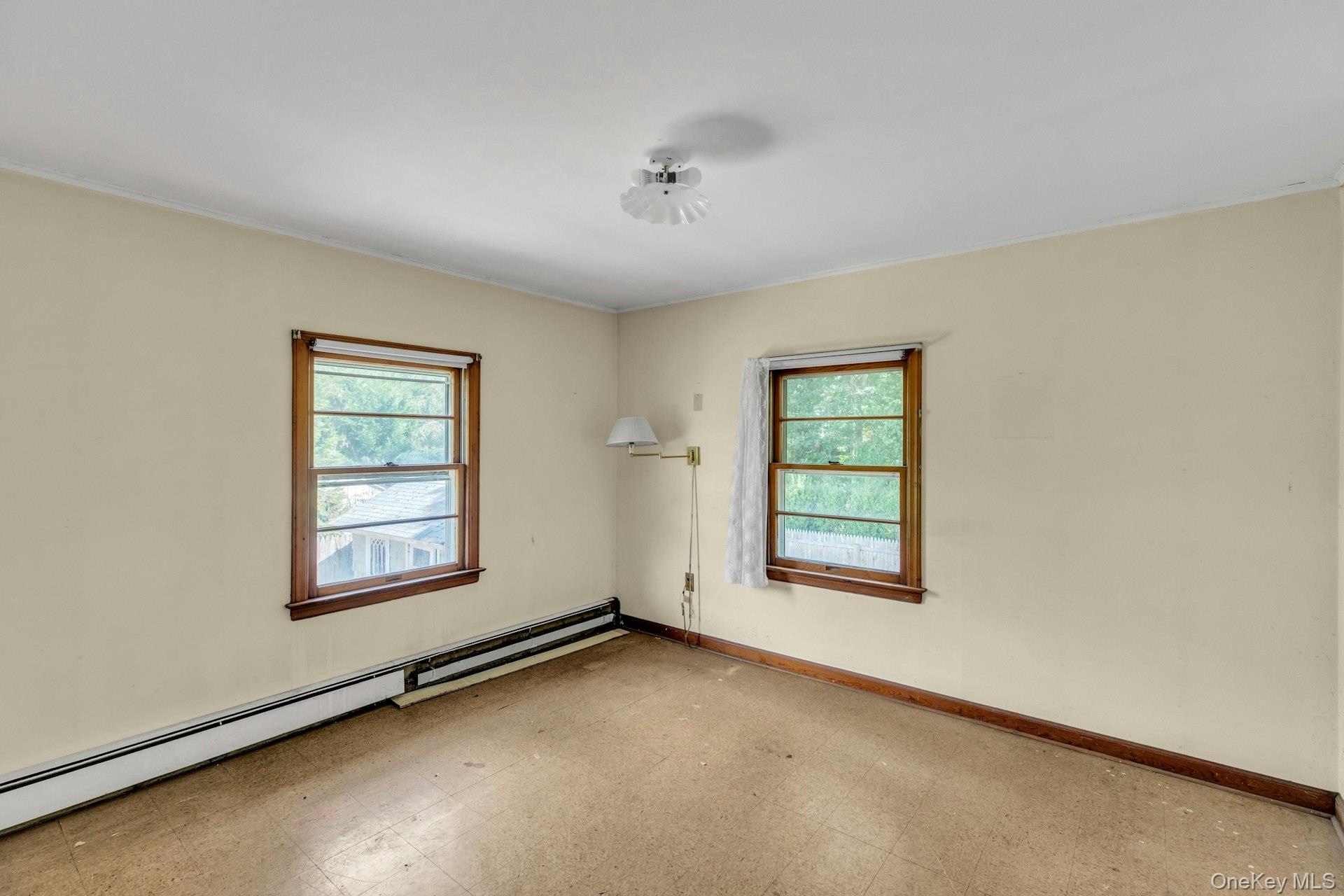 #12 photo, 8 N Westbury Road, サフォーク郡 Hampton Bays , NY 11946