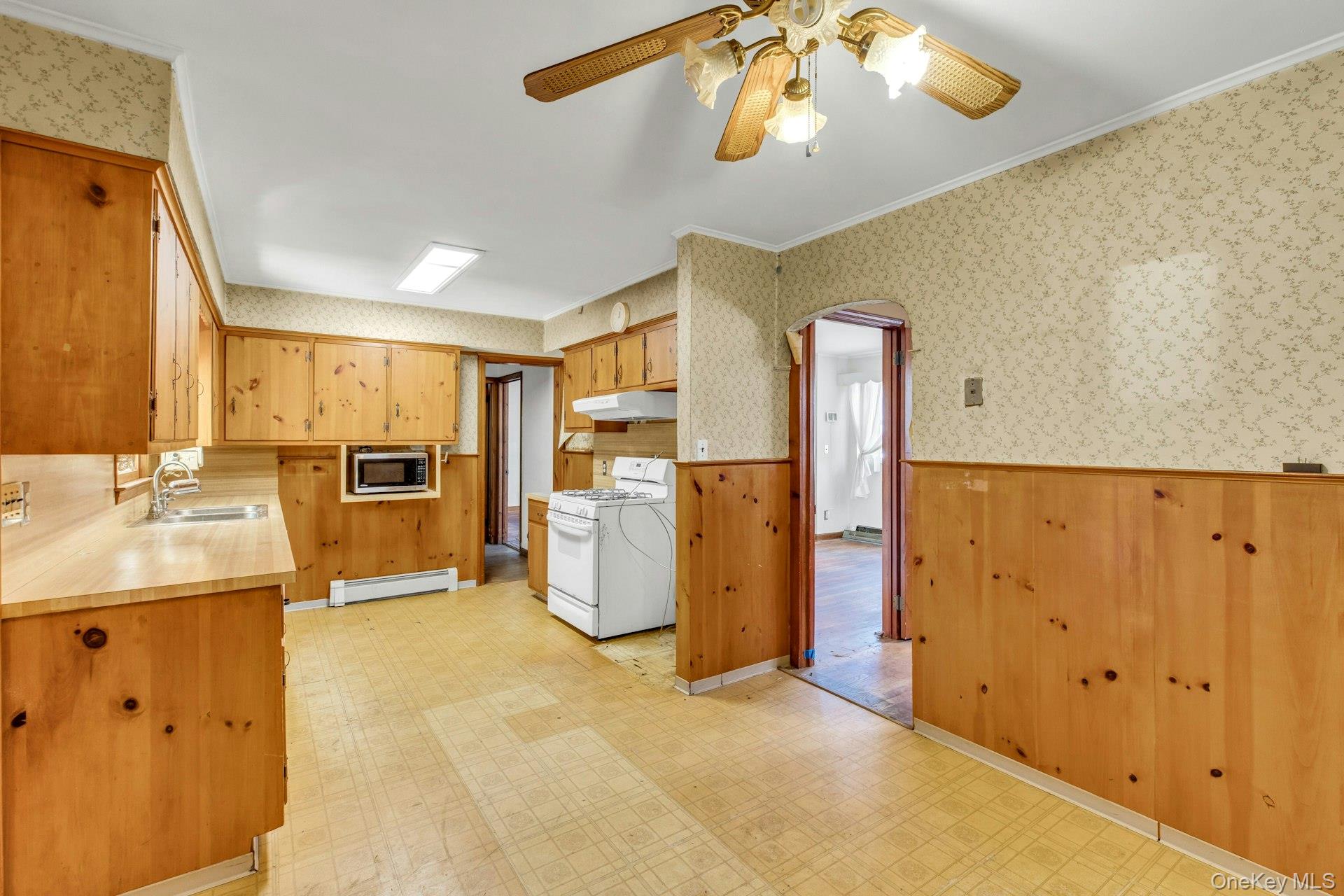 #9 photo, 8 N Westbury Road, サフォーク郡 Hampton Bays , NY 11946