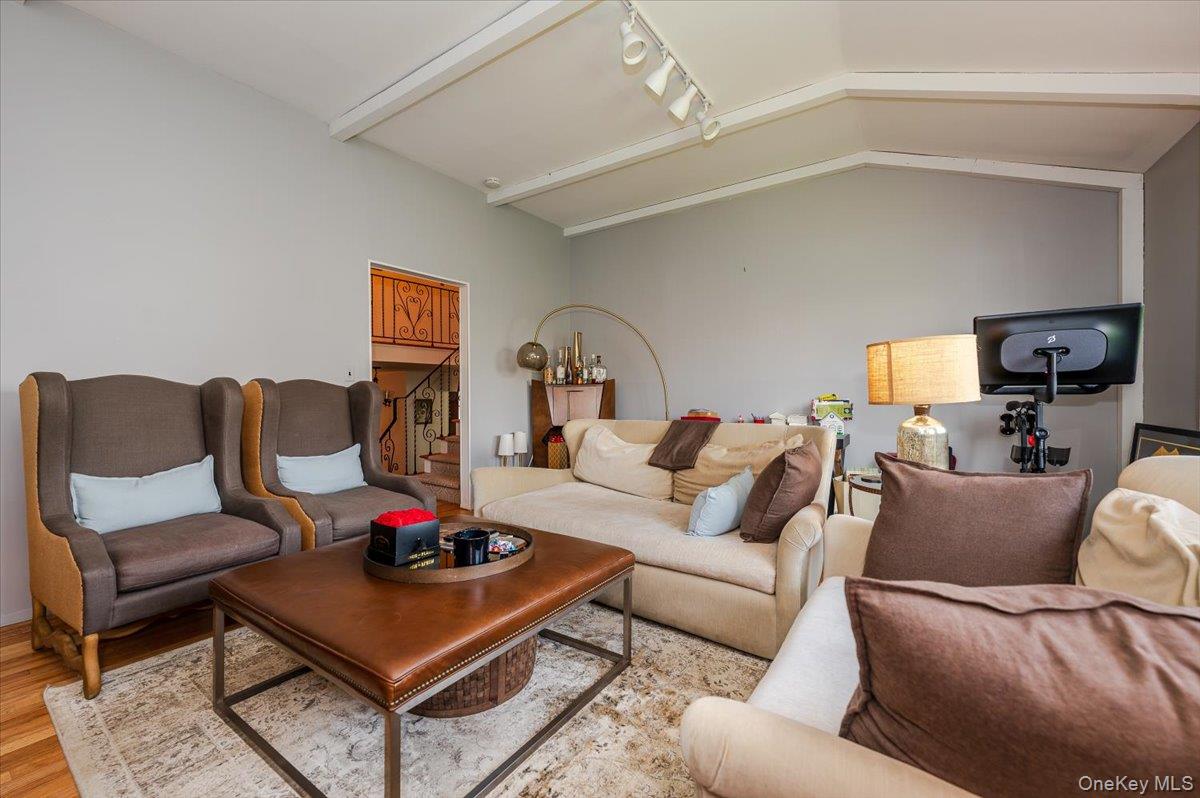 #5 photo, 77 Tioga Avenue, ナッソー郡 Atlantic Beach , NY 11509